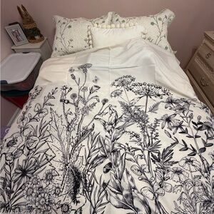 Floral Black and White Duvet Cover